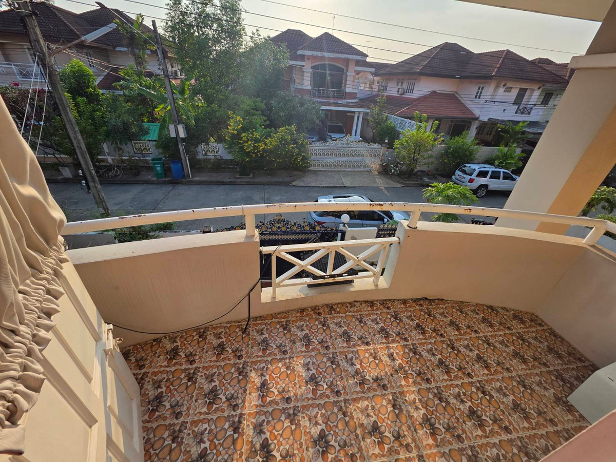 ให้เช่าบ้านปทุมธานี รังสิต ธรรมศาสตร์ : ให้เช่าบ้านเดี่ยว หมู่บ้านเมืองเอกโครงการ 6 ใกล้ มหาวิทยาลัยรังสิต เพียง 1 นาที