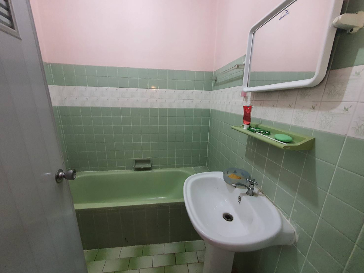 ขายทาวน์โฮมวิภาวดี ดอนเมือง หลักสี่ : ขายบ้านทาวน์เฮ้าส์ 2 ชั้น หน้ากว้าง 6.5 เมตร หมู่บ้านอยู่เจริญ พหลโยธิน 50 เทพรักษ์ สะพานใหม่ ใกล้บิ๊กซี BTS