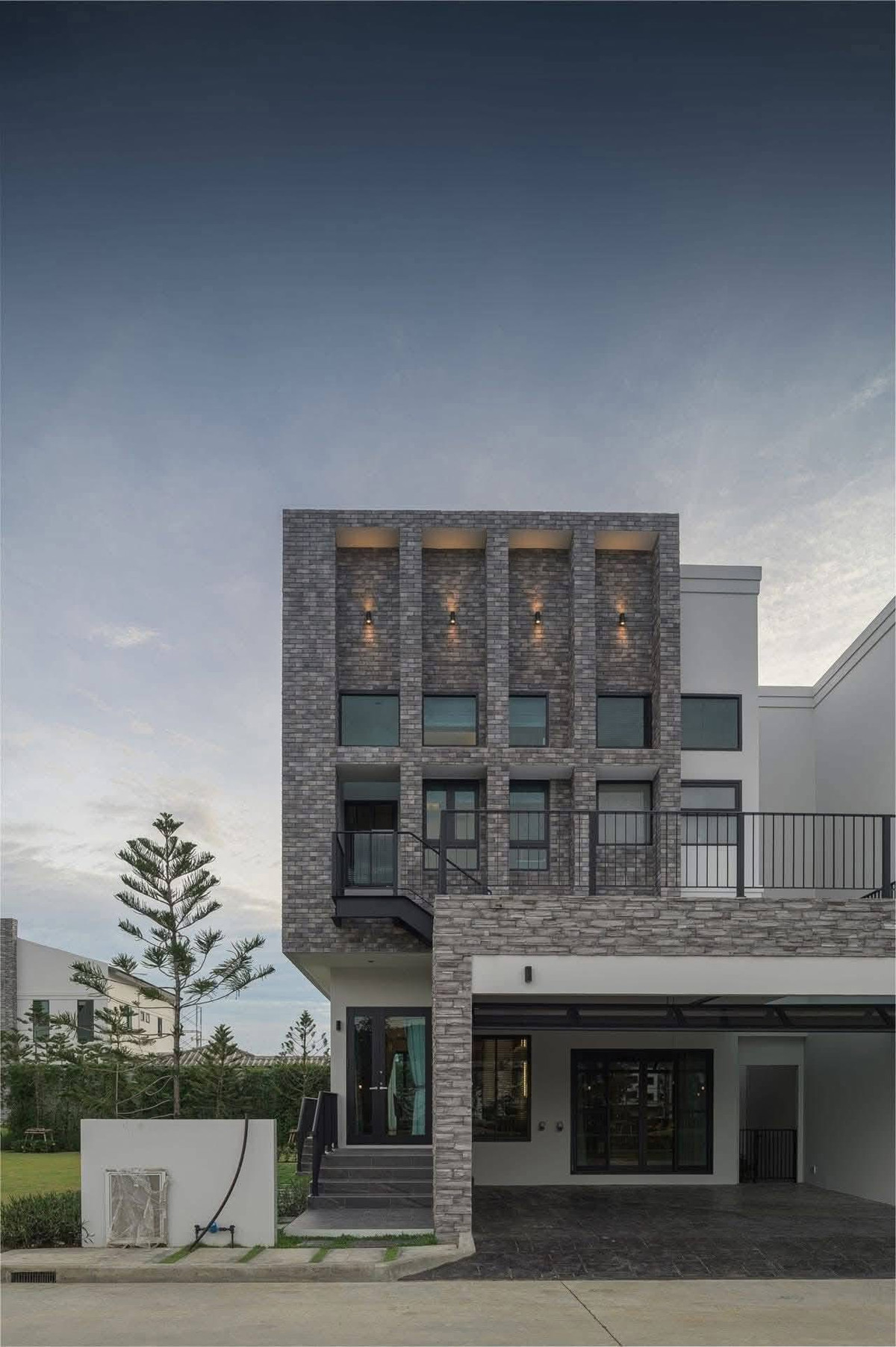 For RentHouseChiang Mai : For rent, high-end luxury house 