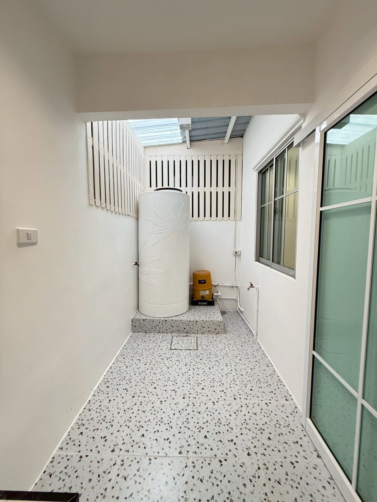 ขายทาวน์โฮมนนทบุรี บางใหญ่ บางบัวทอง : 💥💥  🏡 ทาวน์เฮ้าส์ หมู่บ้าน เดอะ วิลล่า รัตนาธิเบศร์ (รีโนเวทใหม่ทั้งหลัง  พร้อมหิ้วกระเป๋าเข้าอยู่ )📌