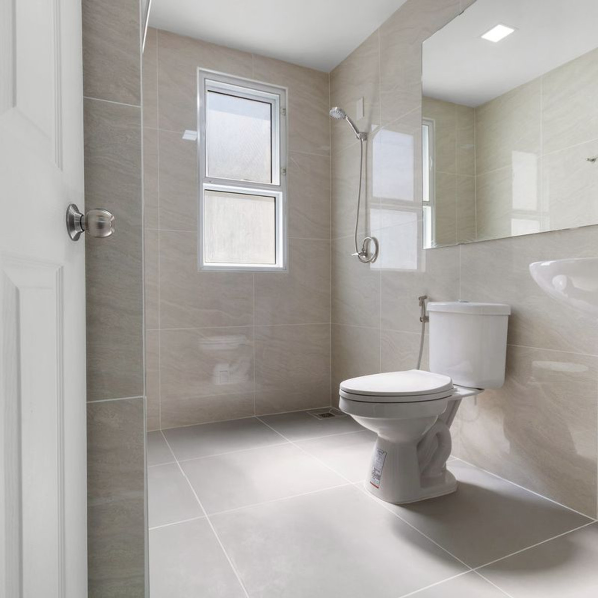 ขายทาวน์โฮมเกษตร นวมินทร์ ลาดปลาเค้า : 📌 Sale!!! 🏡 ทาวน์โฮม ทาวน์พลัส เกษตร-นวมินทร์ (3 ชั้น รีโนเวทใหม่ พื้นที่ใช้สอยเยอะ )📌