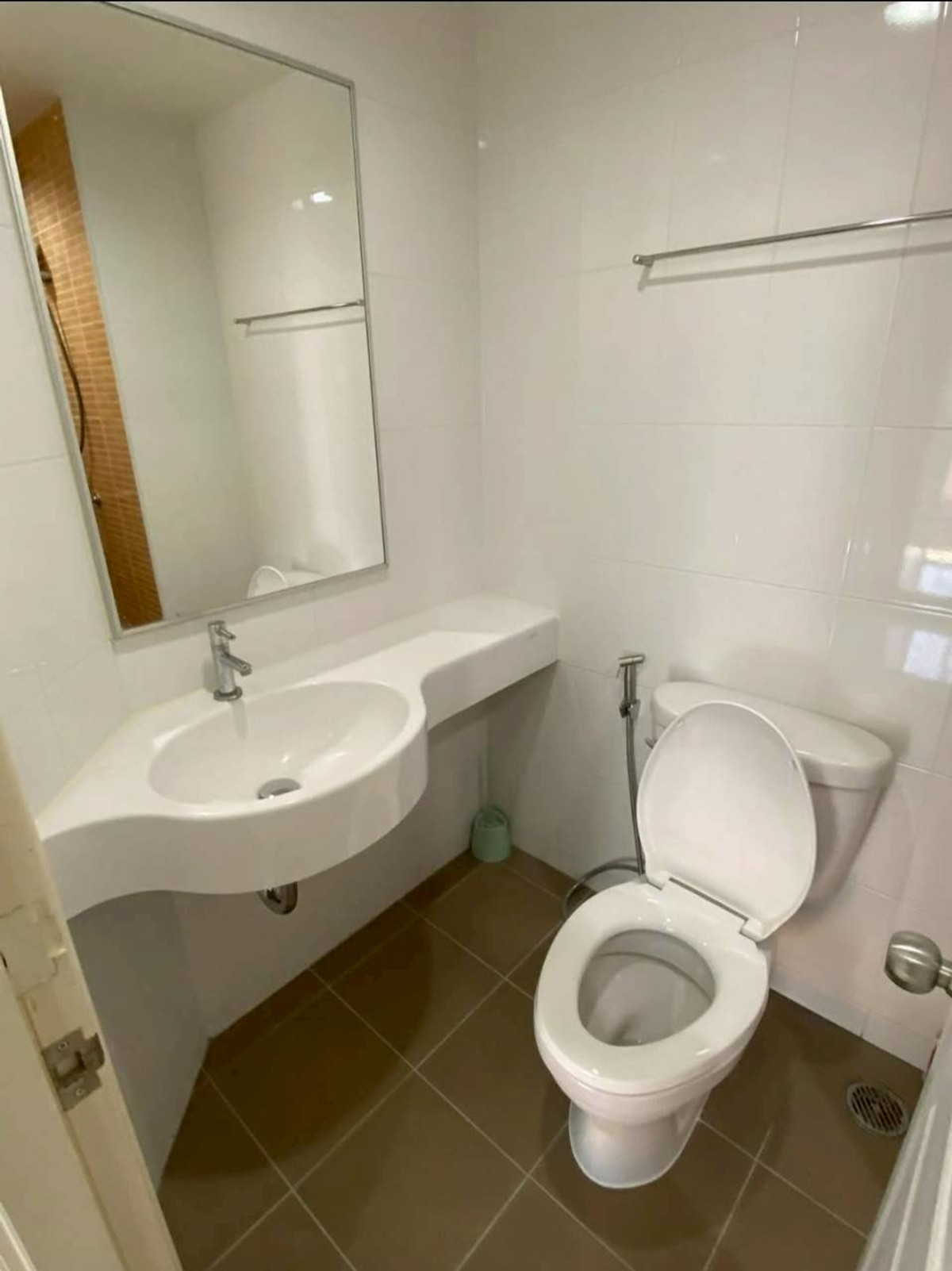 ขายคอนโดเสรีไทย-นิด้า : ✅ S-LP60246 ✅ Line : @p2nproperty