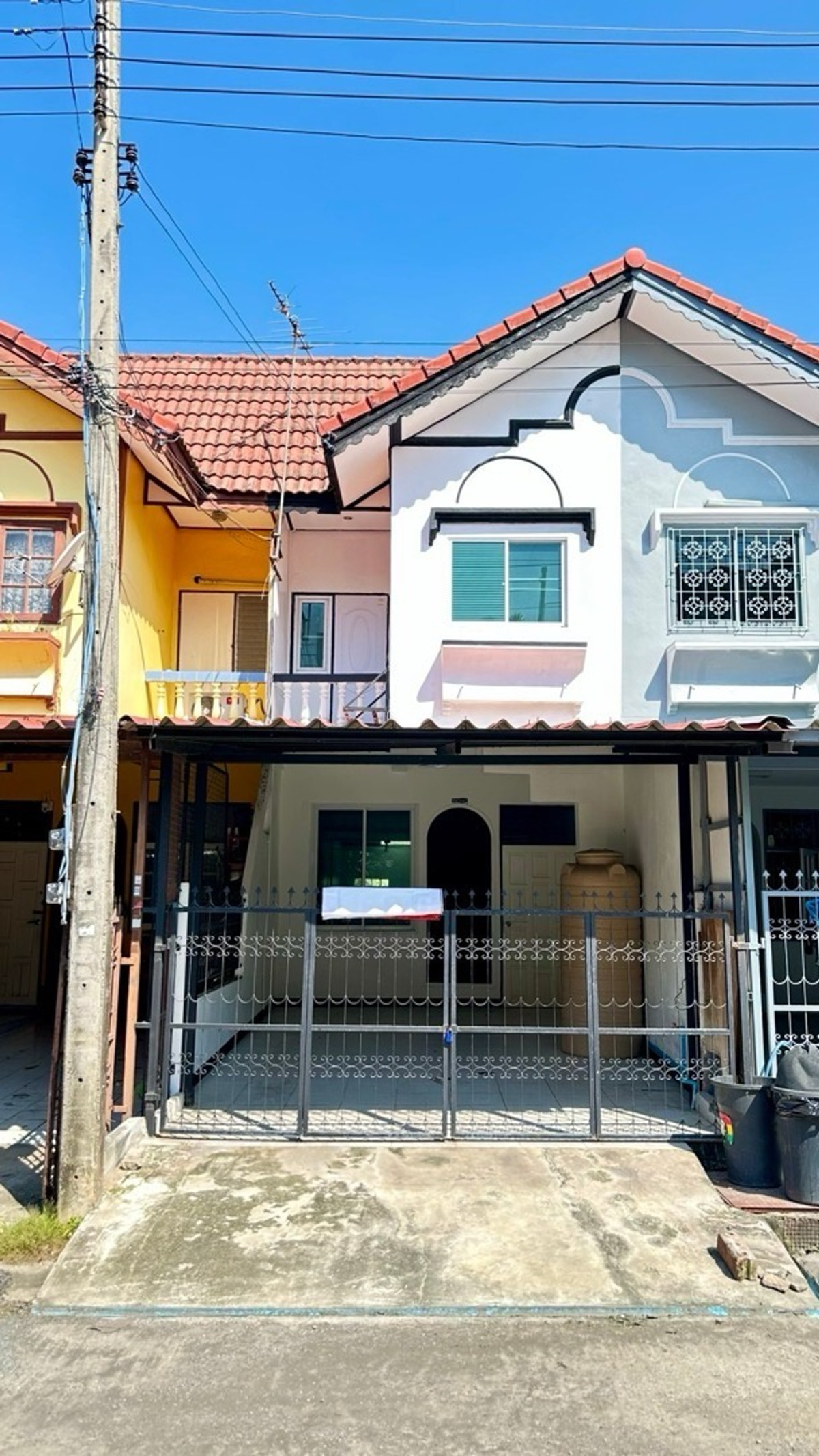 ขายทาวน์โฮมปทุมธานี รังสิต ธรรมศาสตร์ : ขายบ้านถูกกว่าประเมินแบงค์สวนทองวิลล่า10