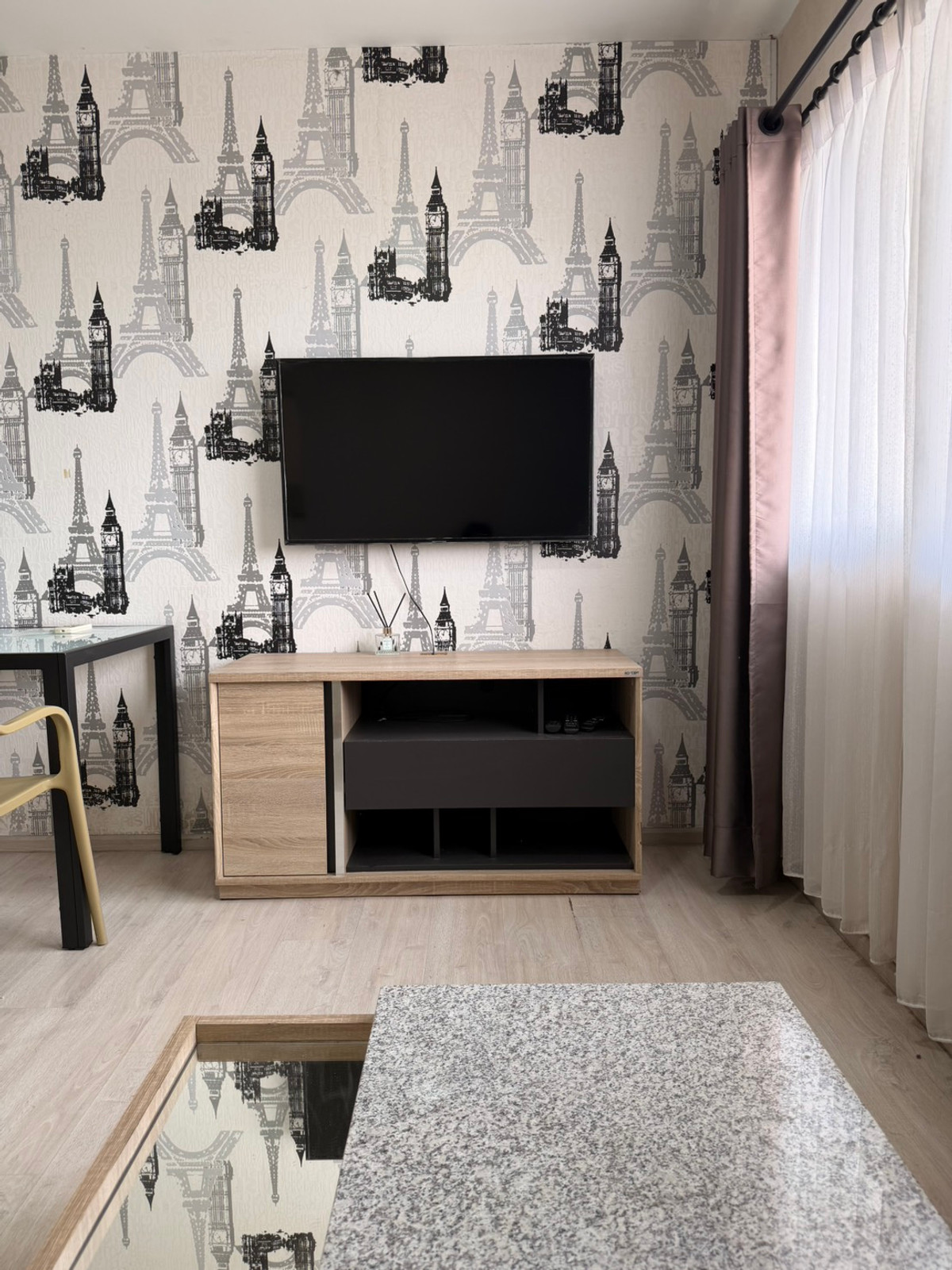 For RentCondoPathum Thani,Rangsit, Thammasat : Condo for rent, Plum Park Rangsit, Phase 2, Building C, 8th floor, city view.