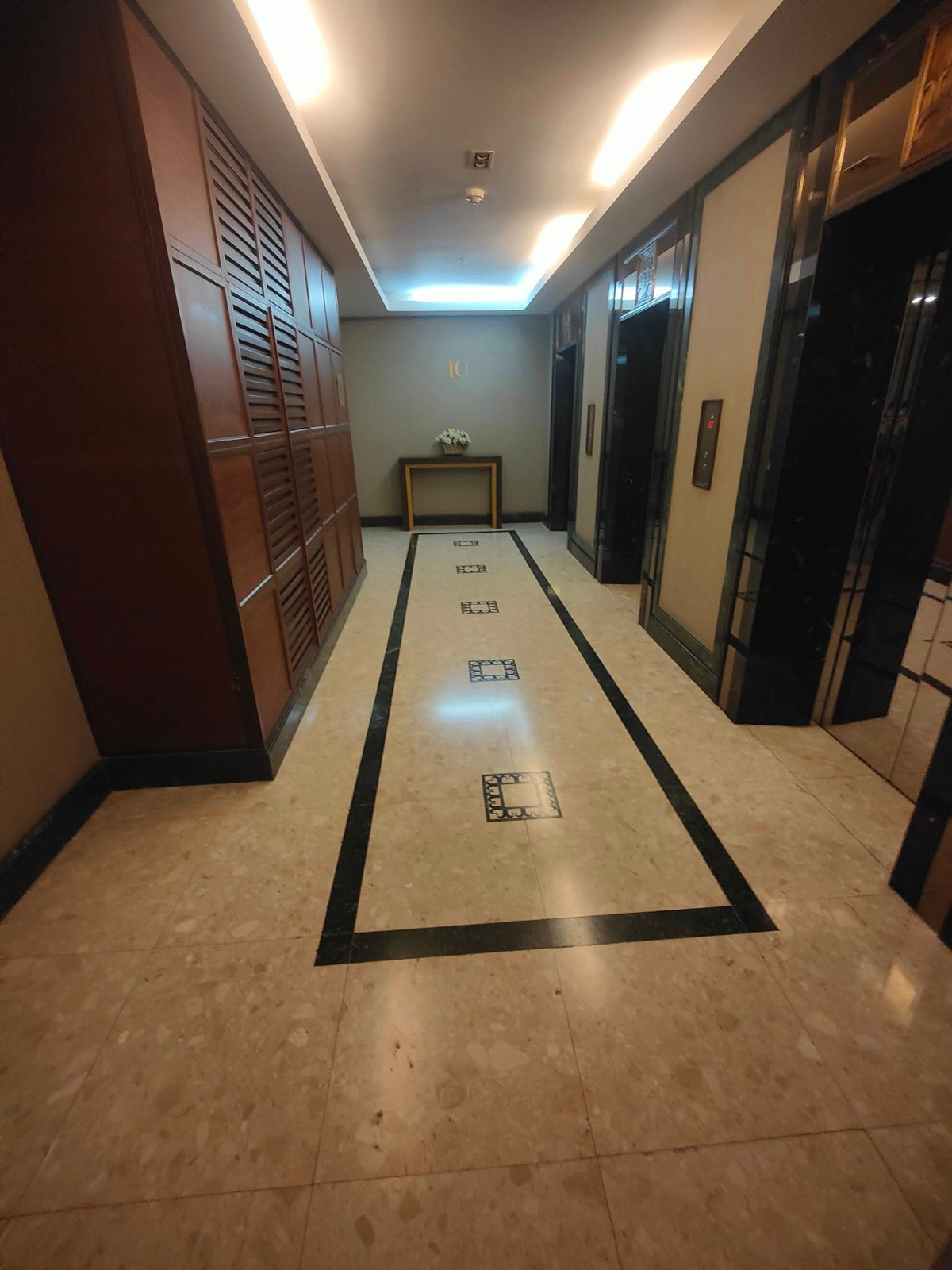 ให้เช่าคอนโดวิทยุ ชิดลม หลังสวน : ให้เช่าคอนโด เดอะแอดเดรส ชิดลม ตกแต่งครบครัน (S15-6593)