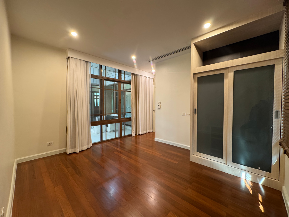 For RentHouseOnnut, Udomsuk : Single house for rent, BAAN SANSIRI SUKHUMVIT 67 project, near BTS Phra Khanong.