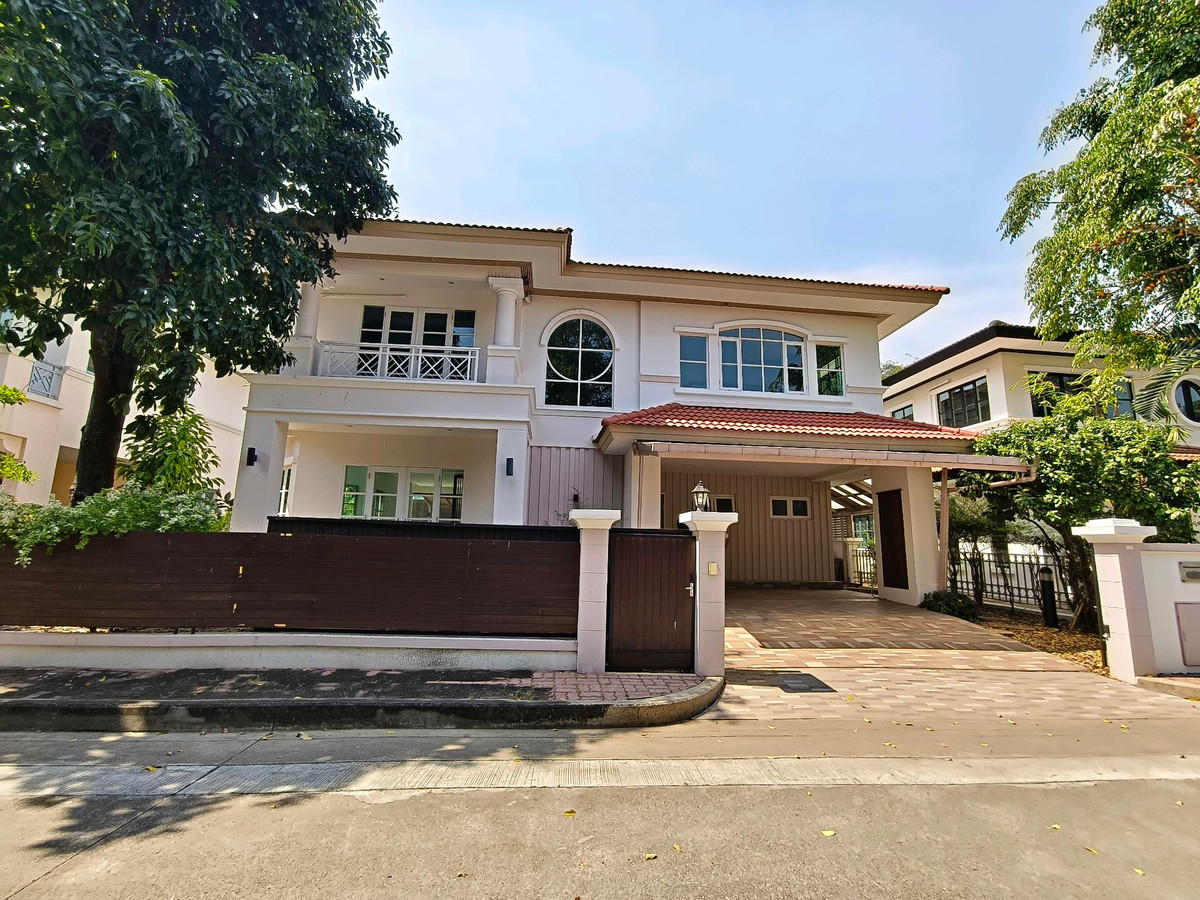 ขายบ้านบางซื่อ วงศ์สว่าง เตาปูน : ✨ บ้านเดี่ยวระดับลักชัวรี่ ในโครงการหมู่บ้านธาริณี ✨
ที่ดินขนาดใหญ่ 81 ตร.วา | ราคาเพียง 22 ล้านบาท