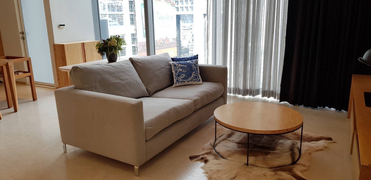 For RentCondoSilom, Saladaeng, Bangrak : 1 Bedroom Condo for Rent 61 sq.m near BTS Saladaeng and MRT Silom CBD Location
