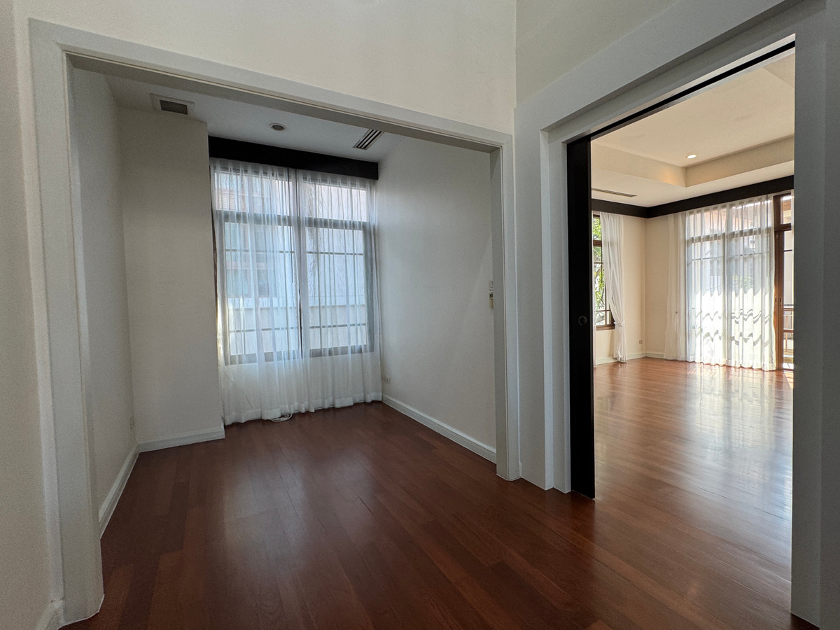For RentHouseOnnut, Udomsuk : Single house for rent, BAAN SANSIRI SUKHUMVIT 67 project, near BTS Phra Khanong.