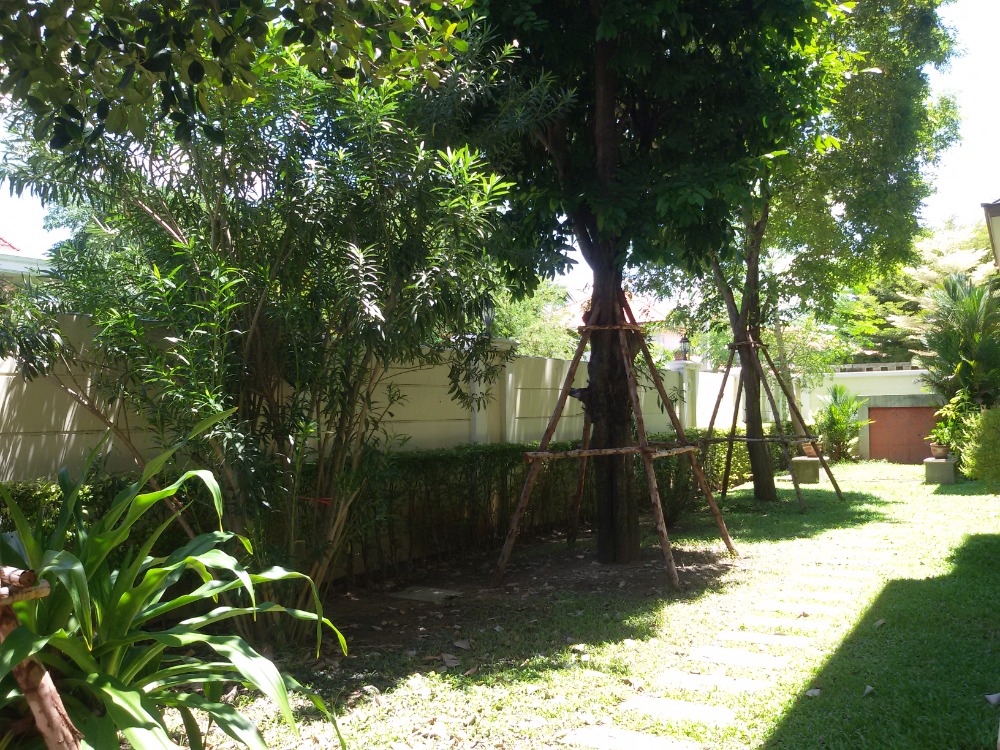 ขายบ้านปิ่นเกล้า จรัญสนิทวงศ์ : ขายคฤหาสน์ 3 ชั้น ม.อมรชัย3 ซ.บรมราชชนนี72 ถ.บรมราชชนนี ศาลาธรรมสพน์ ทวีวัฒนา กรุงเทพ