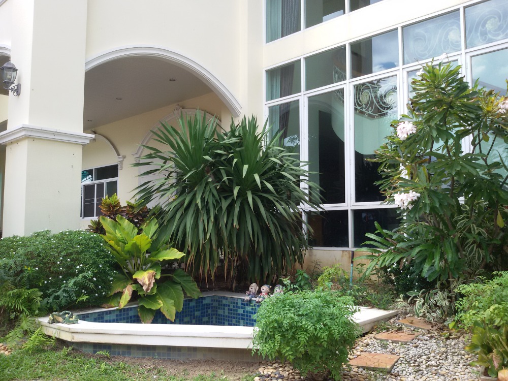 ขายบ้านปิ่นเกล้า จรัญสนิทวงศ์ : ขายคฤหาสน์ 3 ชั้น ม.อมรชัย3 ซ.บรมราชชนนี72 ถ.บรมราชชนนี ศาลาธรรมสพน์ ทวีวัฒนา กรุงเทพ