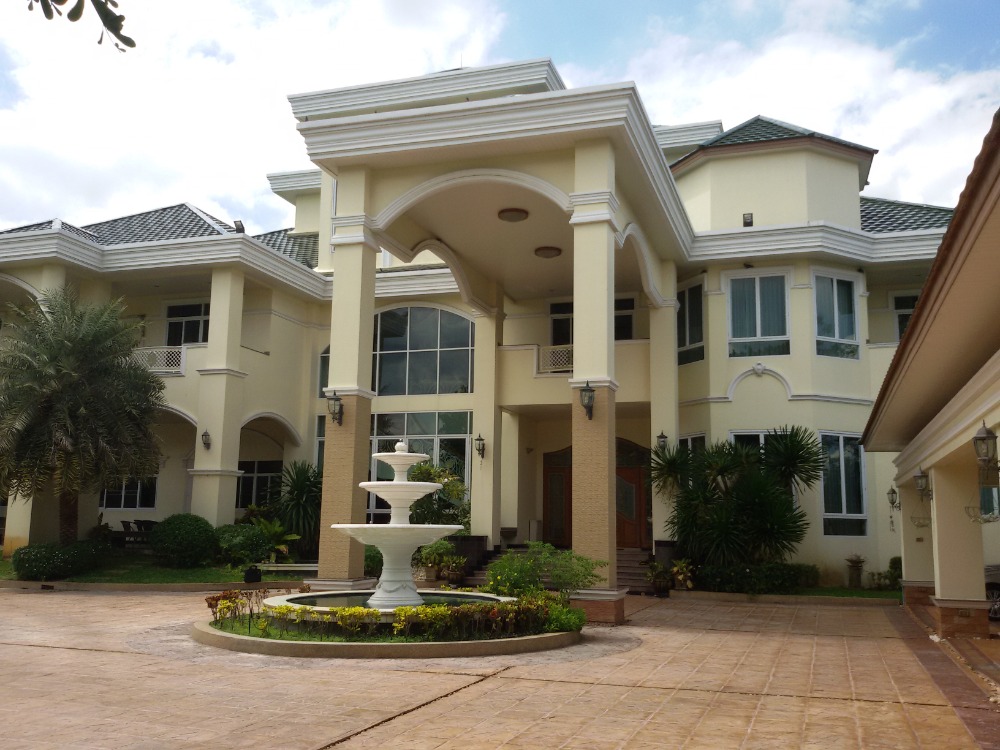 ขายบ้านปิ่นเกล้า จรัญสนิทวงศ์ : ขายคฤหาสน์ 3 ชั้น ม.อมรชัย3 ซ.บรมราชชนนี72 ถ.บรมราชชนนี ศาลาธรรมสพน์ ทวีวัฒนา กรุงเทพ