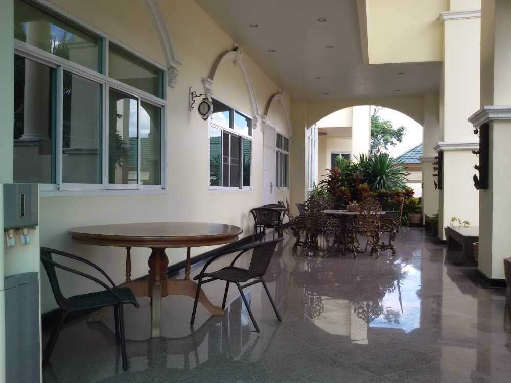 ขายบ้านปิ่นเกล้า จรัญสนิทวงศ์ : ขายคฤหาสน์ 3 ชั้น ม.อมรชัย3 ซ.บรมราชชนนี72 ถ.บรมราชชนนี ศาลาธรรมสพน์ ทวีวัฒนา กรุงเทพ