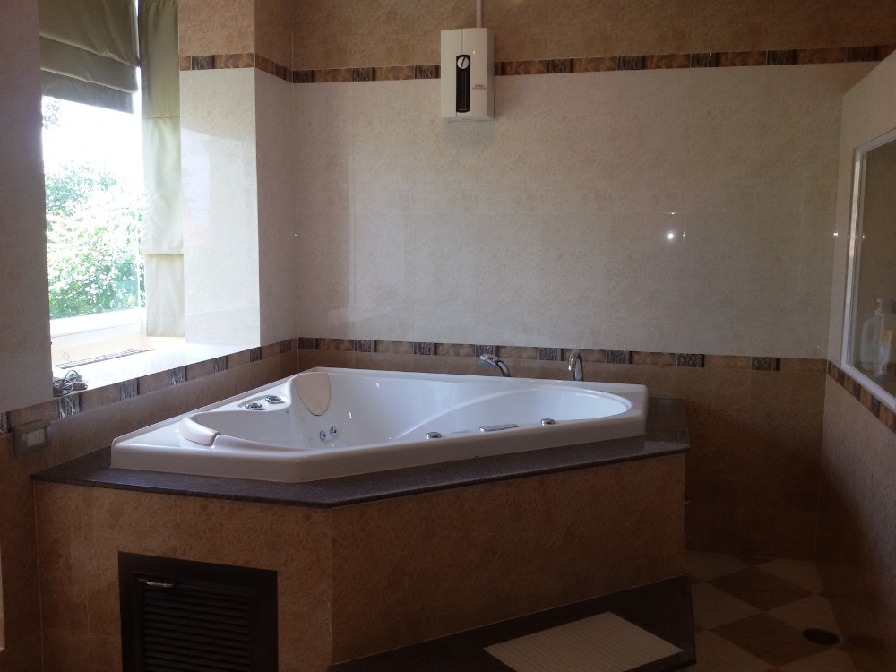 ขายบ้านปิ่นเกล้า จรัญสนิทวงศ์ : ขายคฤหาสน์ 3 ชั้น ม.อมรชัย3 ซ.บรมราชชนนี72 ถ.บรมราชชนนี ศาลาธรรมสพน์ ทวีวัฒนา กรุงเทพ