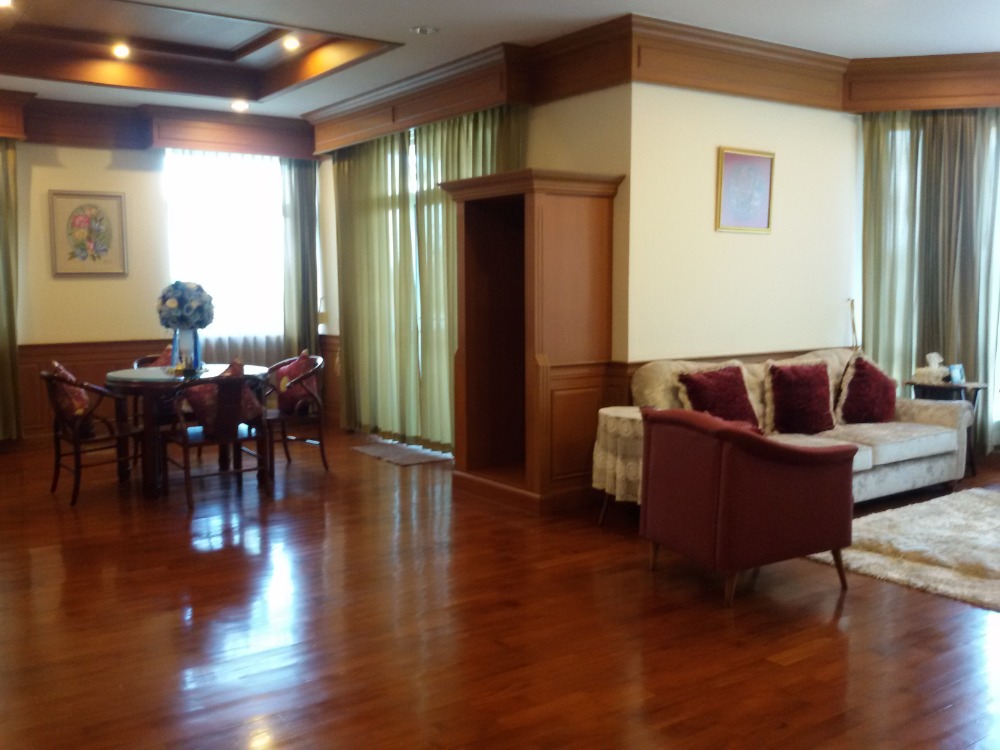 ขายบ้านปิ่นเกล้า จรัญสนิทวงศ์ : ขายคฤหาสน์ 3 ชั้น ม.อมรชัย3 ซ.บรมราชชนนี72 ถ.บรมราชชนนี ศาลาธรรมสพน์ ทวีวัฒนา กรุงเทพ