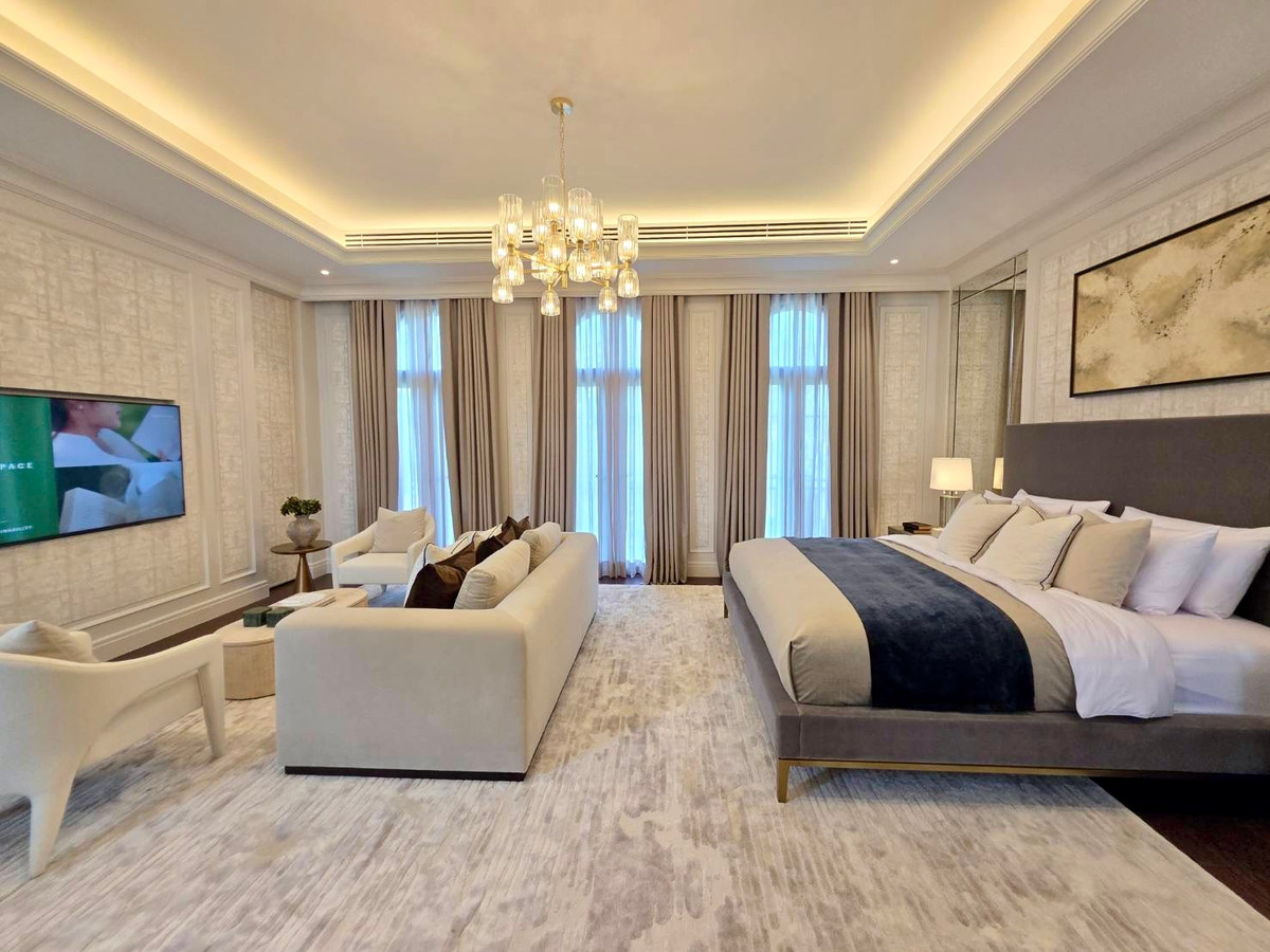 ขายบ้านปิ่นเกล้า จรัญสนิทวงศ์ : Narasiri Borommaratchachonnani: Size L Cumberland 212sqwah 843sqm. 5bed 7bath 100,000,000 Am: 0656199198