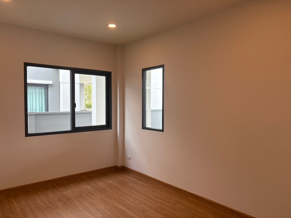 For RentHousePathum Thani,Rangsit, Thammasat : Centro Vibhavadi / 4 bedrooms (for rent), Centro Vibhavadi / 4 Bedrooms (FOR RENT) BALL263