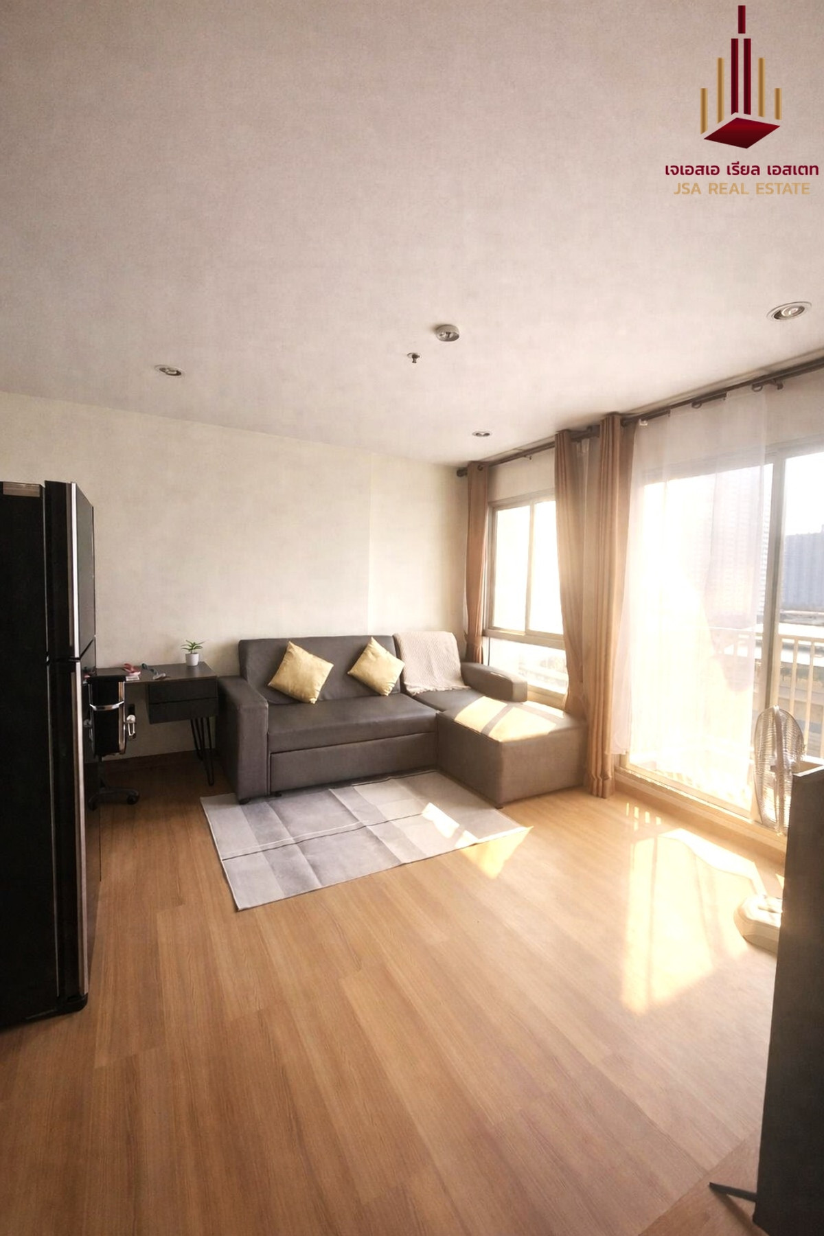 For RentCondoThaphra, Talat Phlu, Wutthakat : ✨ For Rent: The President Sathorn - Ratchaphruek 1 Condo ✨ 💰 Only 18,800 THB/month