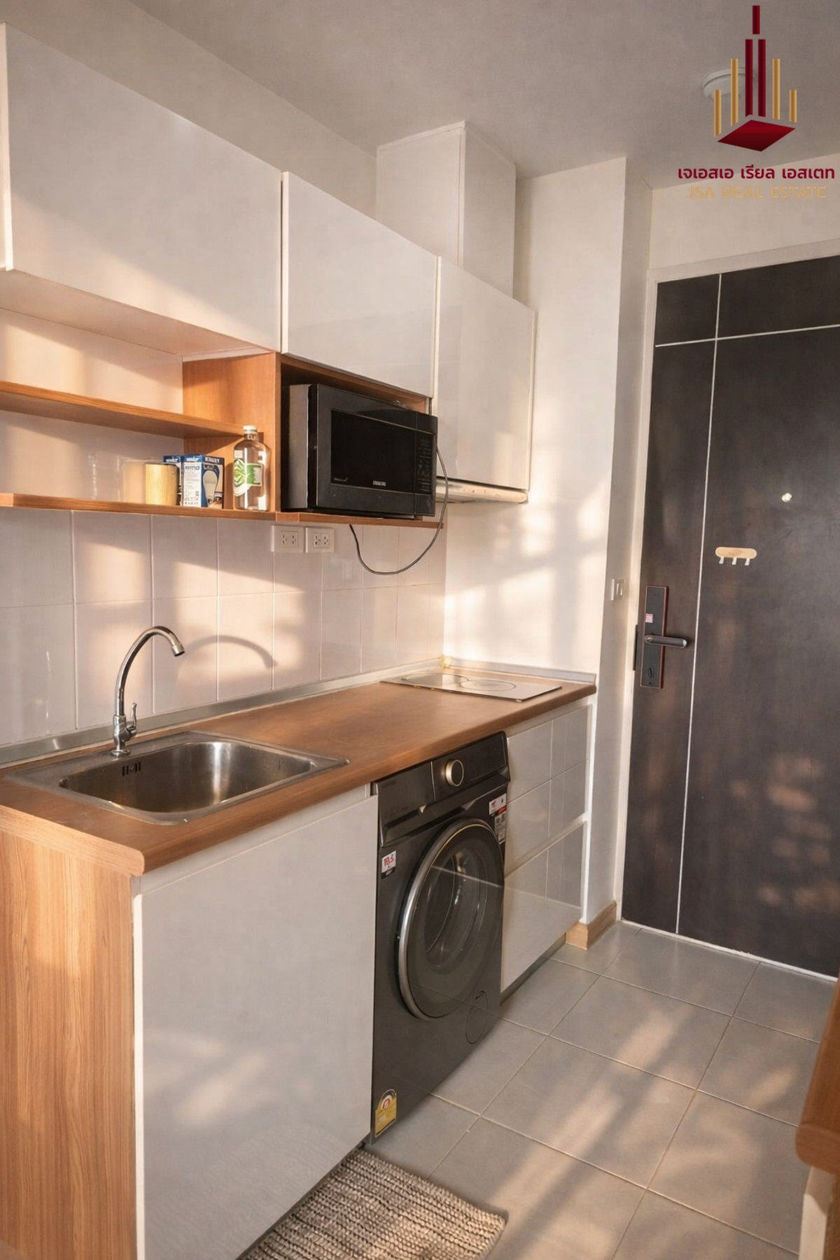 For RentCondoThaphra, Talat Phlu, Wutthakat : ✨ For Rent: The President Sathorn - Ratchaphruek 1 Condo ✨ 💰 Only 18,800 THB/month