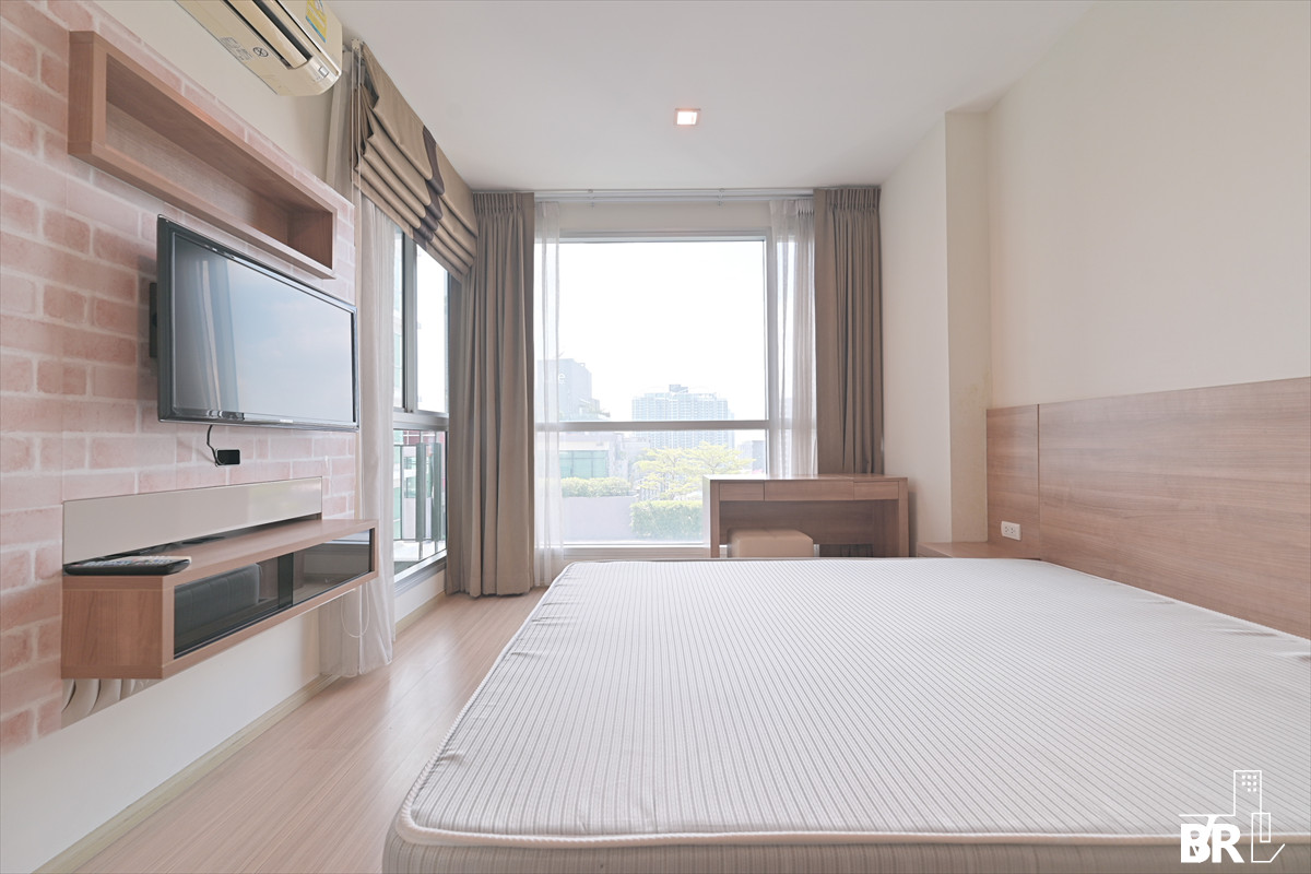 For SaleCondoRatchadapisek, Huaikwang, Suttisan : 🔥Urgent sale🔥 RHYTHM Ratchada-Huaikhwang - Best price 4.69 mb 1B1B 46 sq.m. near MRT Huaikhwang, prime area - by Tong C