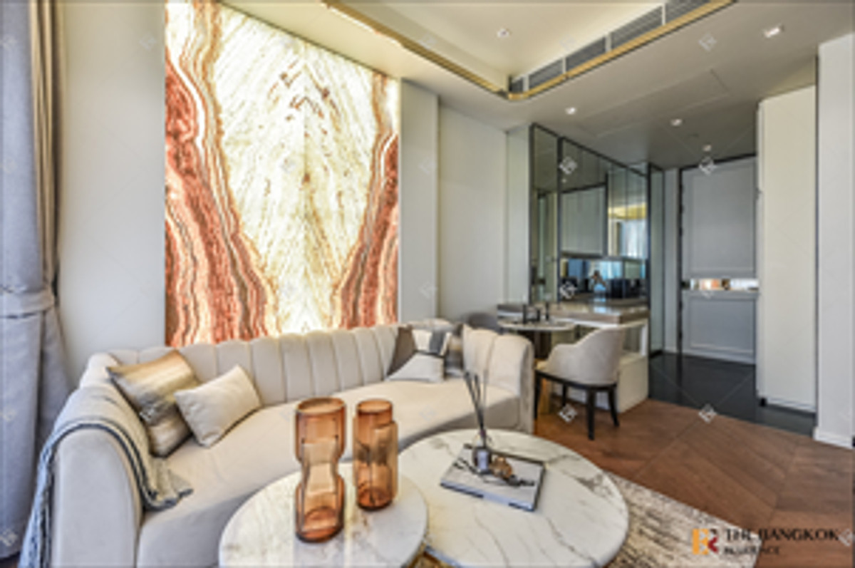 For RentCondoWitthayu, Chidlom, Langsuan, Ploenchit : 28 chidlom : 1Bed 1bath : 50K!!!! will be available on 1st march