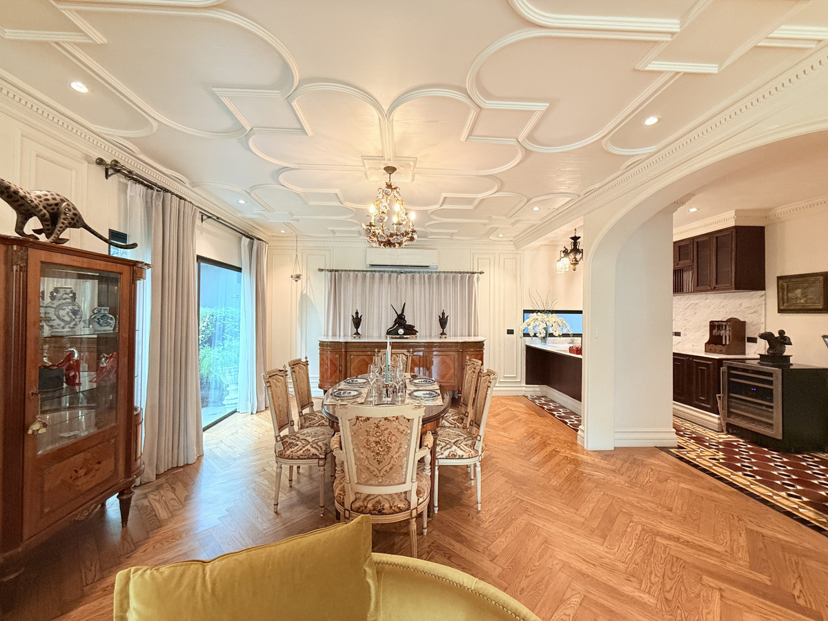 ขายบ้านพัฒนาการ ศรีนครินทร์ : Setthasiri Krungthep Kreetha 2 บ้านเดี่ยว 2 ชั้น Fully Furnished Please call: 082-894-4624