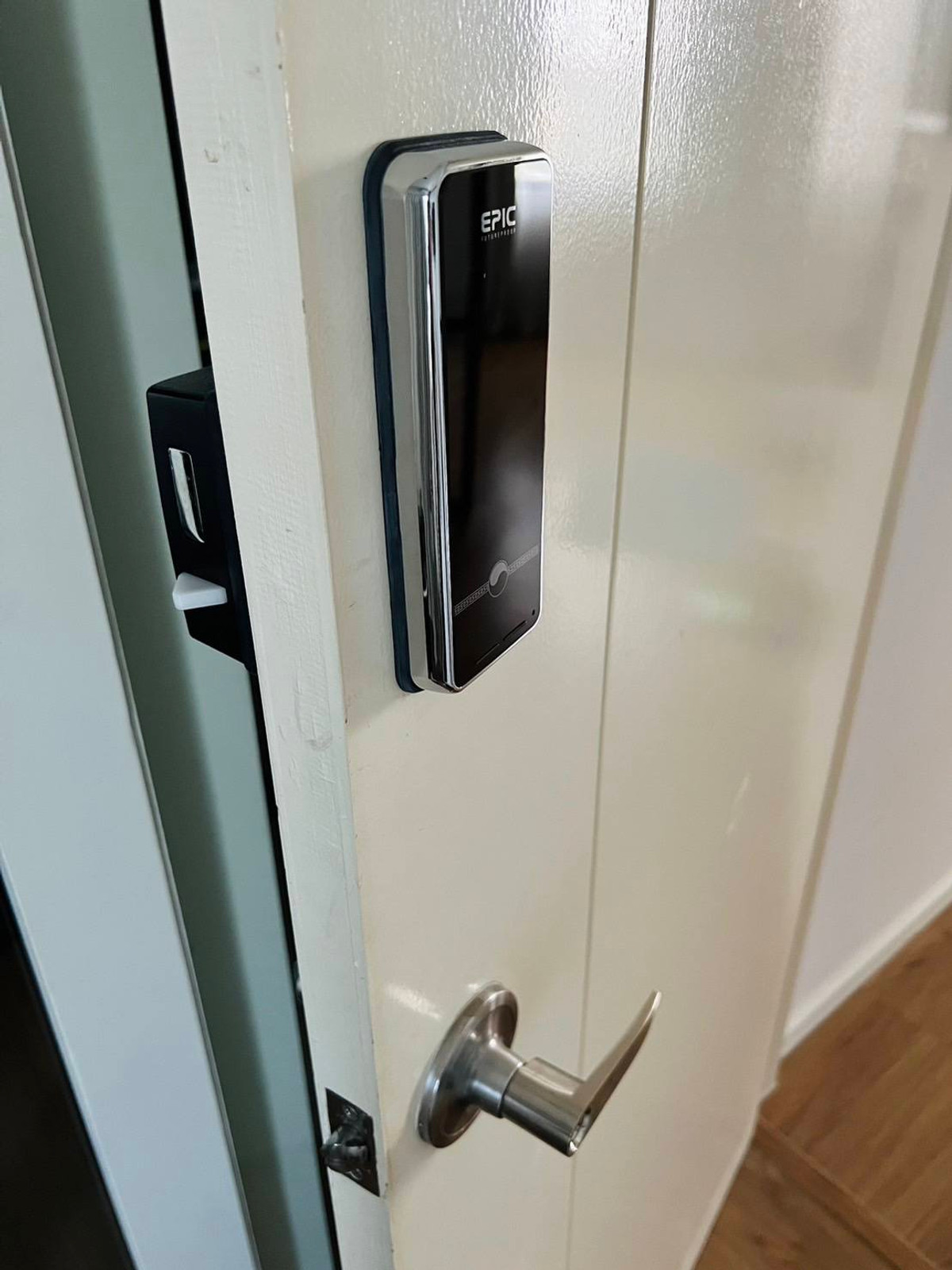 ขายทาวน์โฮมปิ่นเกล้า จรัญสนิทวงศ์ : บ้านกลางเมือง ปิ่นเกล้า - จรัญฯ / 3 ห้องนอน (ขาย), Baan Klang Muang Pinklao - Charan / 3 Bedrooms (FOR SALE) BALL216