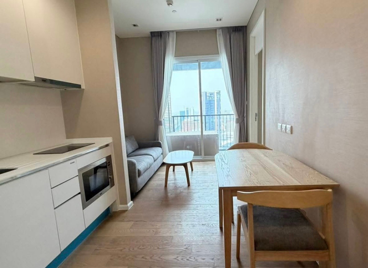 ให้เช่าคอนโดลาดพร้าว เซ็นทรัลลาดพร้าว : ให้เช่า ✨ The Saint Residences ✨ เฟอร์นิเจอร์ และ เครื่องใช้ไฟฟ้าครบ ใกล้ BTS ห้าแยกลาดพร้าว