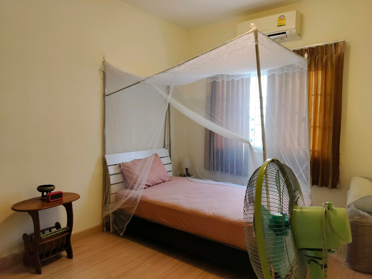 ขายทาวน์โฮมลาดกระบัง สุวรรณภูมิ : ขายด่วน ราคาดีสุดในโครงการ
กัสโต้ บางนา-สุวรรณภูมิ 3 นอน 3 น้ำ 1 ห้องทำงาน 2 จอด 
Tel: 083-966-3665 คุณแอน