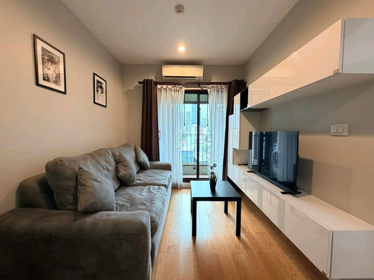 For RentCondoSukhumvit, Asoke, Thonglor : Condo for rent, Dwell Sukhumvit 26, good price.