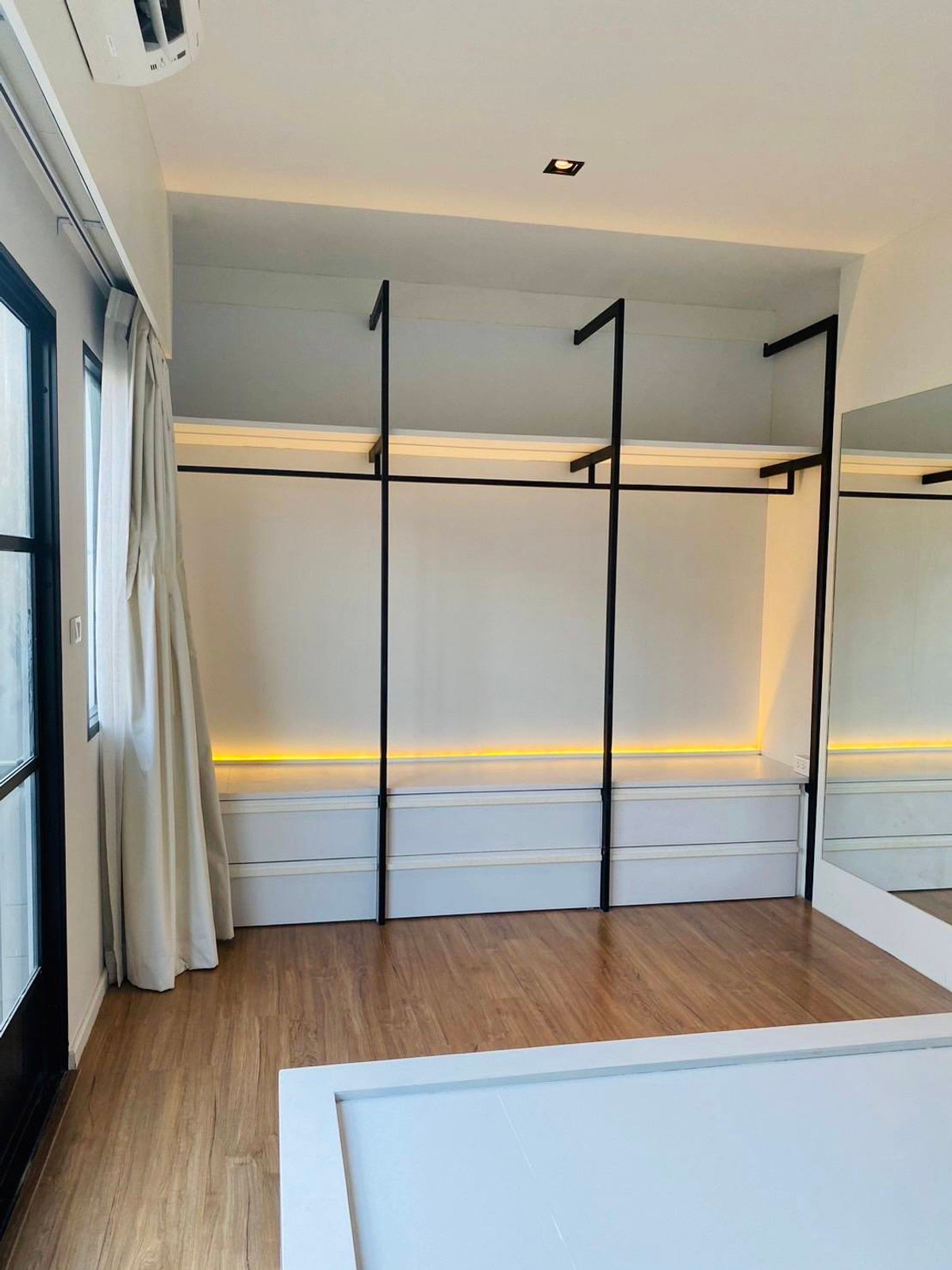 ขายทาวน์โฮมปิ่นเกล้า จรัญสนิทวงศ์ : บ้านกลางเมือง ปิ่นเกล้า - จรัญฯ / 3 ห้องนอน (ขาย), Baan Klang Muang Pinklao - Charan / 3 Bedrooms (FOR SALE) BALL216