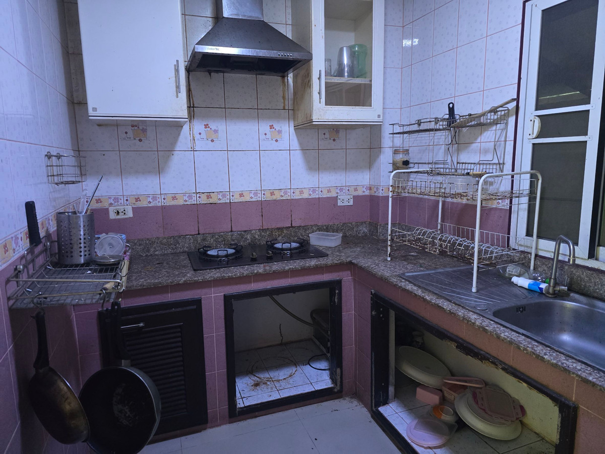 ให้เช่าบ้านลาดกระบัง สุวรรณภูมิ : ให้เช่า บ้านเดี่ยว2ชั้น  52ตรว. อยู่ถนนร่มเกล้า- เลียบมอเตอร์เวย์   ใกล้สนามบินสุวรรณภูมิ