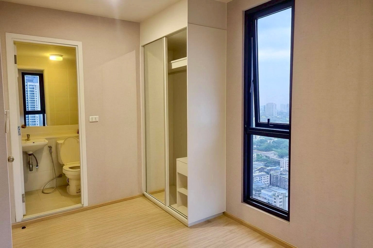 ให้เช่าคอนโดปิ่นเกล้า จรัญสนิทวงศ์ : 💙@condocurator 💙 ให้เช่า Plum Condo Pinklao ห้องเปล่า พร้อมเข้าอยู่ [PM4689] 