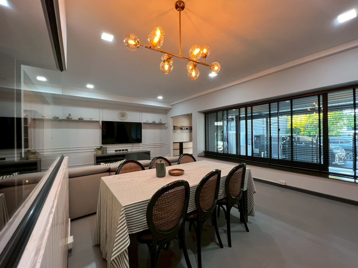 TownhomeBangna, Bearing, Lasalle : For sale/rent Vive Bangna Km.7