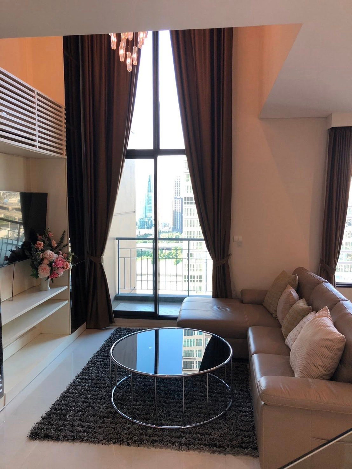 ให้เช่าคอนโดพระราม 9 เพชรบุรีตัดใหม่ RCA : Villa Asoke for rent 80 sqm 1 bed 2 baths 45,000 per month