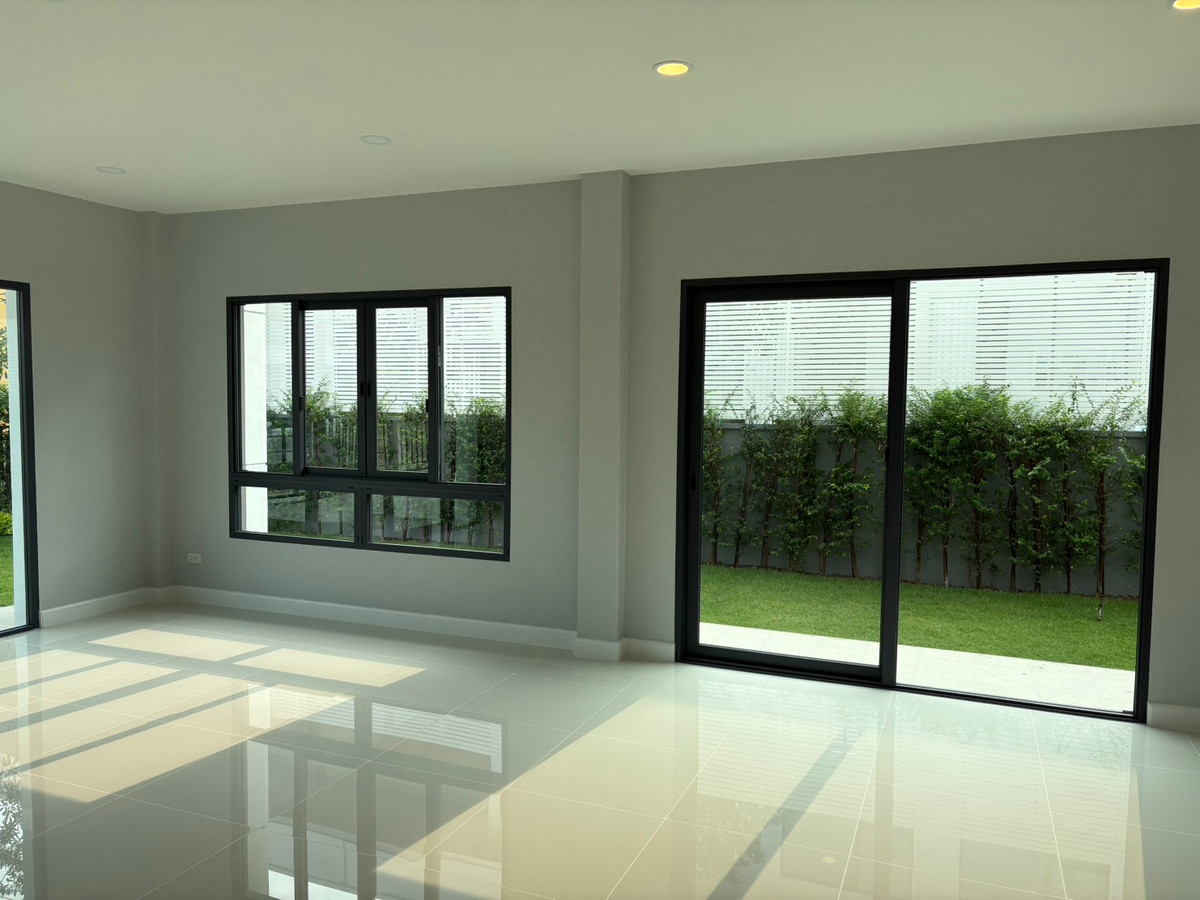 For RentHousePathum Thani,Rangsit, Thammasat : Centro Vibhavadi / 4 bedrooms (for rent), Centro Vibhavadi / 4 Bedrooms (FOR RENT) BALL263