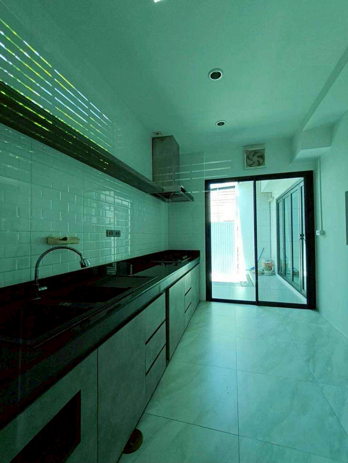 TownhomeBangna, Bearing, Lasalle : For sale/rent Vive Bangna Km.7