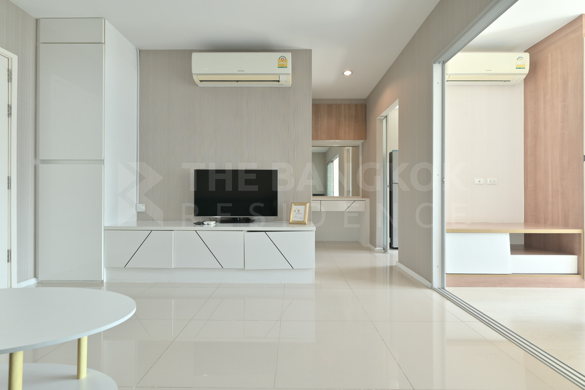 For SaleCondoRama9, Petchburi, RCA : Beautiful room, Rama 9 layout.