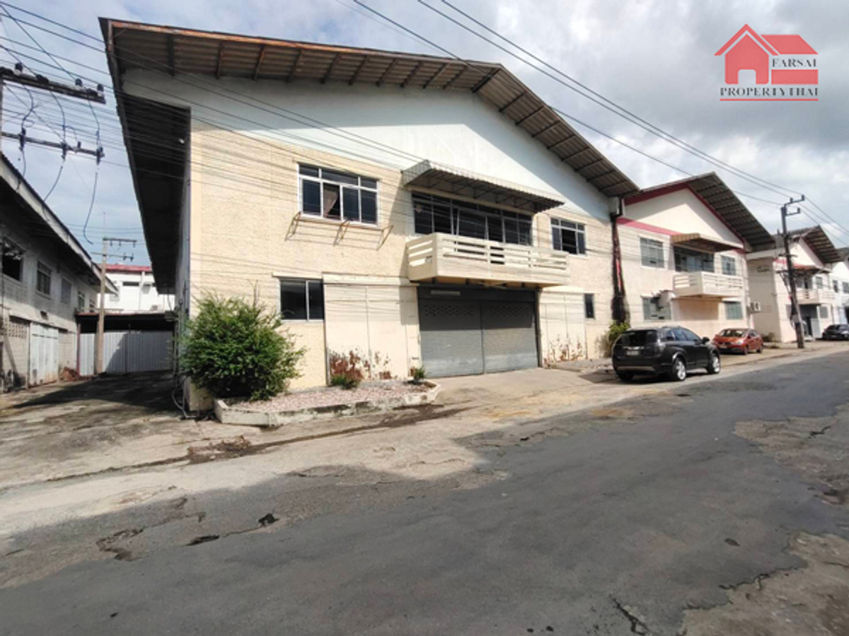 For RentFactoryPathum Thani,Rangsit, Thammasat : Warehouse/warehouse building for rent, area 180 sq m, total usable area 1,240 sq m, office, 3-phase electricity, Lam Luka Road, Khlong 3-4, rental price 50,000 baht/month, contact Khun Duean 086-367-4148 081-732-9189