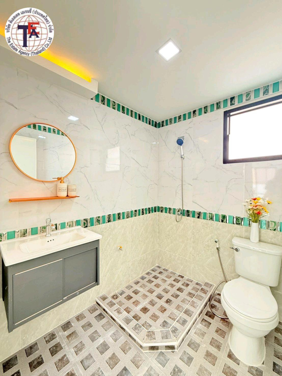 For SaleHouseMin Buri, Romklao : 2-story detached house for sale, Chaiyaphruek Village 2, Khum Klao 12, Suvarnabhumi Airport.  Sarasas Minburi School, Minburi Market, Airport Link Lat Krabang, Nopparat Hospital King Mongkuts Institute of Technology Motorway, Chaloem Phrakiat Sports Cente