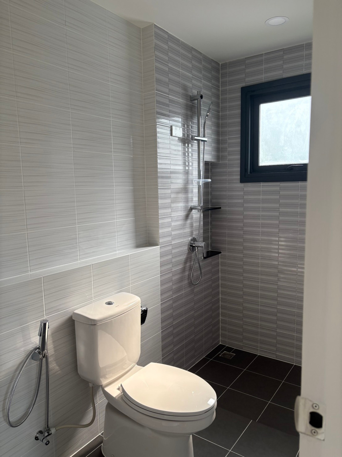 For RentHousePathum Thani,Rangsit, Thammasat : Centro Vibhavadi / 4 bedrooms (for rent), Centro Vibhavadi / 4 Bedrooms (FOR RENT) BALL263