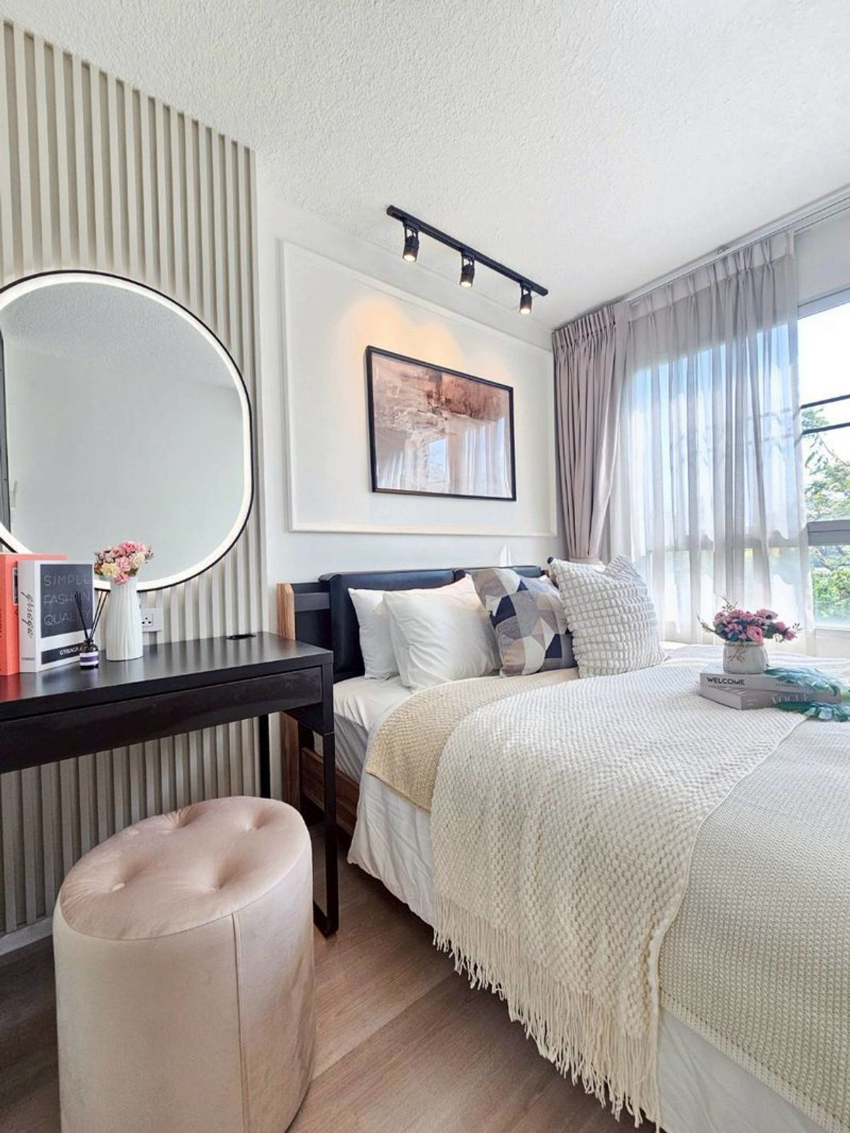 For SaleCondoLadkrabang, Suwannaphum Airport : Condo Lumpini Ville On Nut-Lat Krabang 2, near Airport Link Thap Chang Station, Suvarnabhumi Airport, The Paseo Lat Krabang.