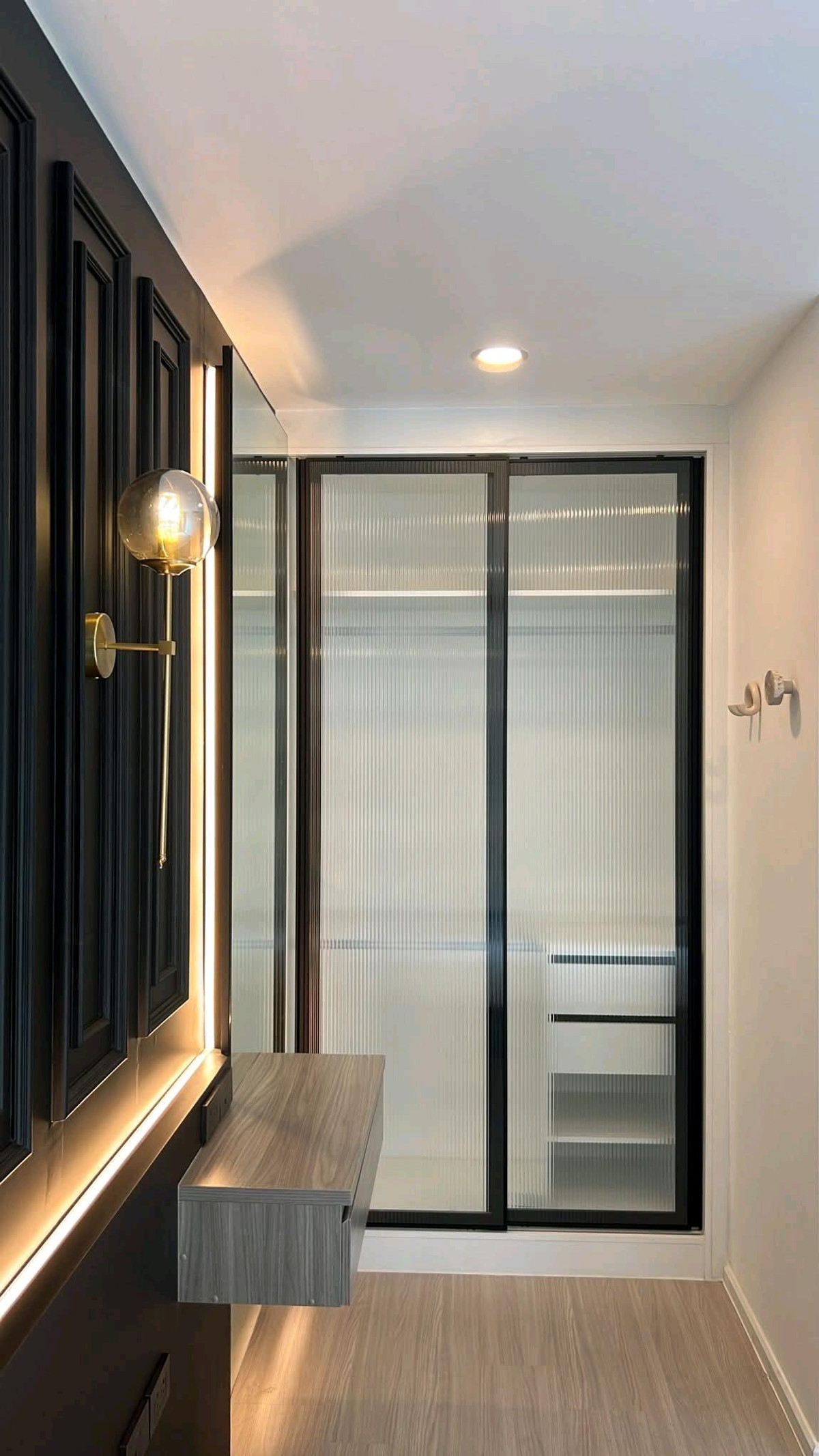 ให้เช่าคอนโดสะพานควาย จตุจักร : ✨ คอนโด High Rise ห้องมุม ตกแต่งเรียบหรู พร้อมเข้าอยู่ ทำเลทองห้าแยกลาดพร้าว ✨ ซื้อเฟอร์นิเจอร์ให้ครบ