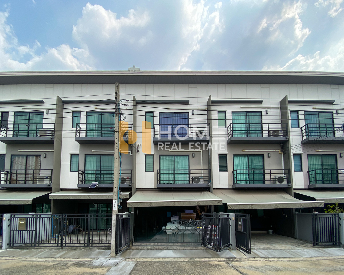 For SaleTownhomePinklao, Charansanitwong : Baan Klang Muang Pinklao - Charan / 3 Bedrooms (SALE WITH TENENT) BALL261