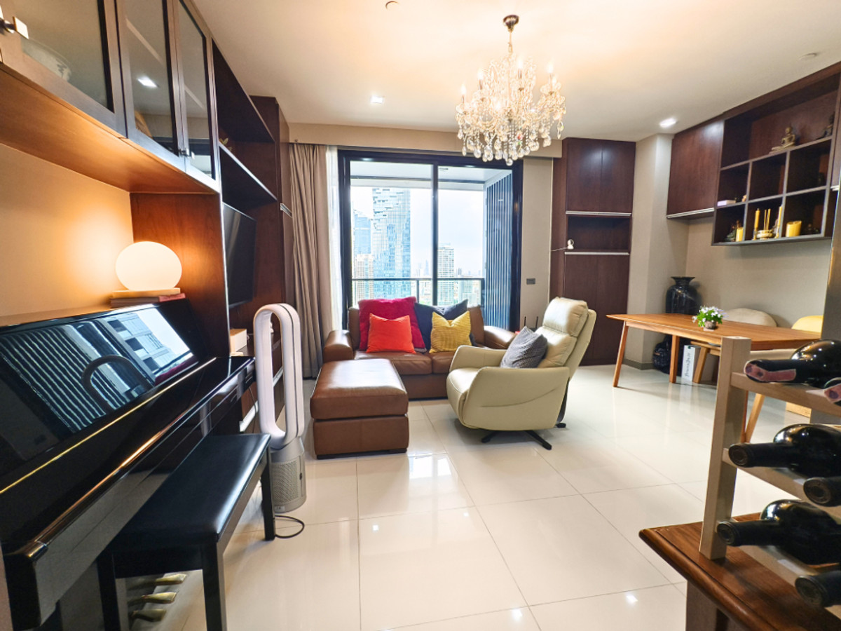 ขายคอนโดสีลม ศาลาแดง บางรัก : 🏠✨ เอ็ม สีลม | ขายคอนโด 2 ห้องนอน (HBH-ST-167)