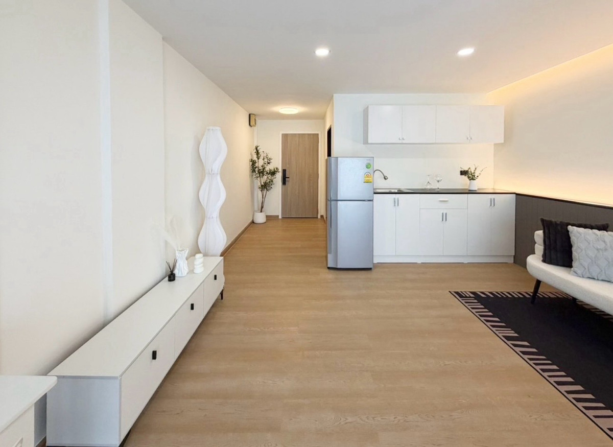 ขายคอนโดลาดพร้าว101 แฮปปี้แลนด์ : 🚦คอนโดลาดพร้าว130 ราคาล้านต้นๆ 32 ตร.ม. กั้นห้อง พร้อมอยู่