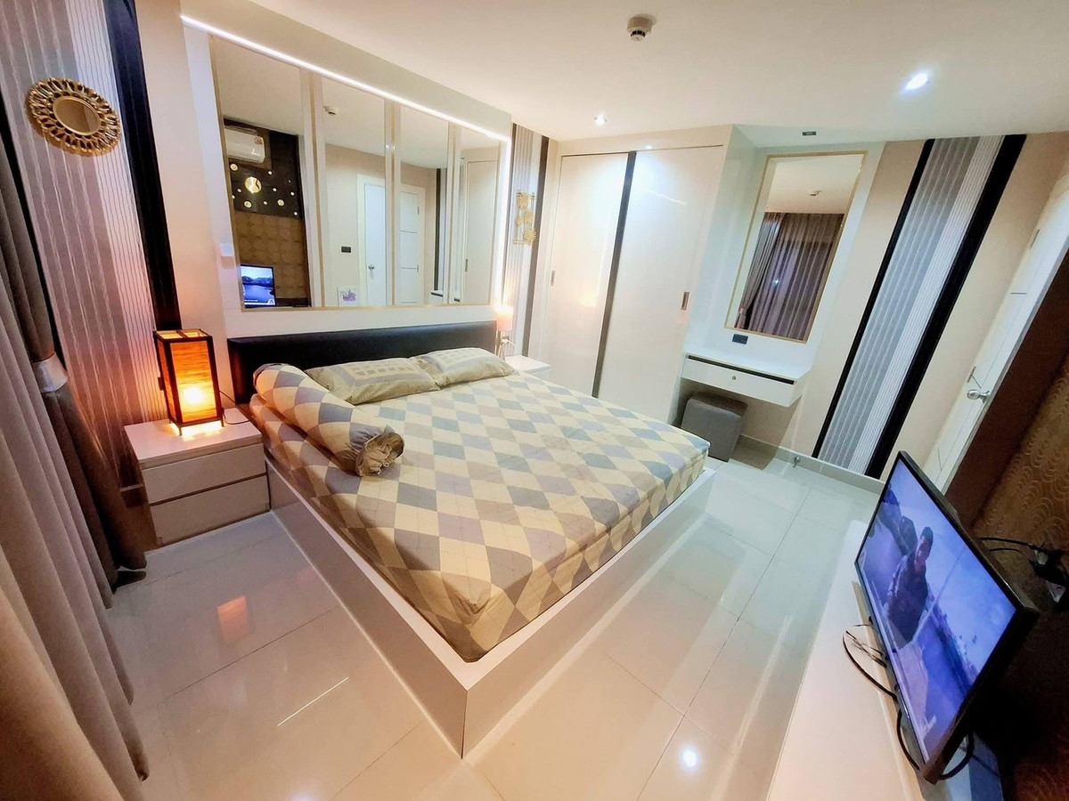 ขายคอนโดพัทยา บางแสน ชลบุรี สัตหีบ : Porchland 3 The Blue Residence / 1 Bedroom (FOR SALE), พอชแลนด์ 3 เดอะบลู เรสซิเดนซ์ / 1 ห้องนอน (ขาย) AM053