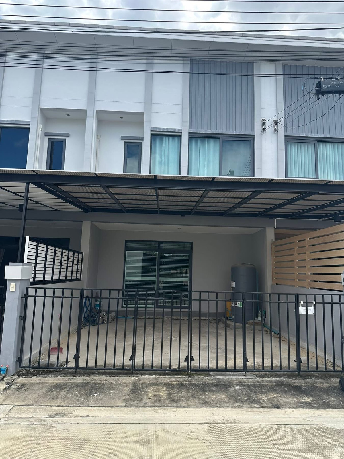 ขายทาวน์โฮมปิ่นเกล้า จรัญสนิทวงศ์ : เฌอ บางขุนนนท์ / 4 ห้องนอน (ขาย), CHER Bangkhunnon / 4 Bedrooms (FOR SALE) BALL266