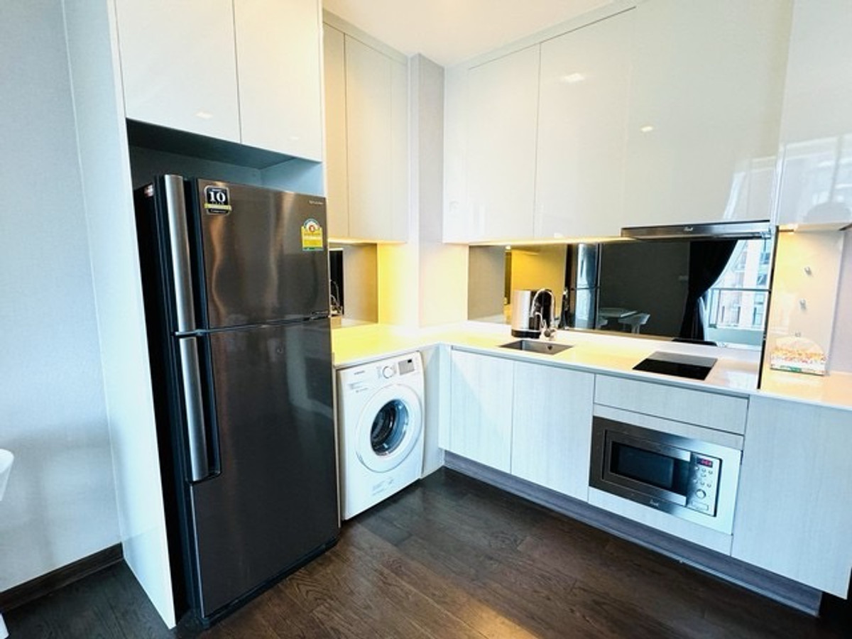 ขายคอนโดพระราม 9 เพชรบุรีตัดใหม่ RCA : ขายคอนโด!/SALE🧡 Q Asoke (คิว อโศก) - KC036