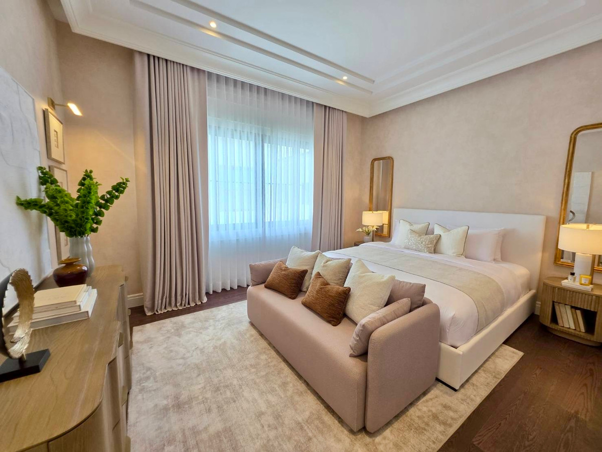 ขายบ้านปิ่นเกล้า จรัญสนิทวงศ์ : Narasiri Borommaratchachonnani: Size L Cumberland 212sqwah 843sqm. 5bed 7bath 100,000,000 Am: 0656199198